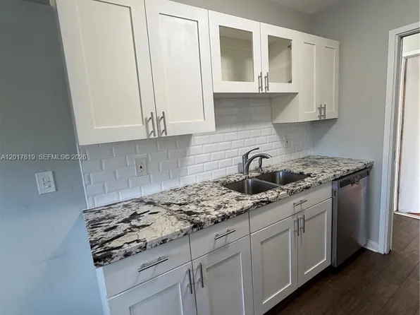2591 NE 55th Ct APT 202, Fort Lauderdale, FL 33308