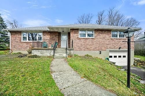 1st image of 24 Woodlawn Terrace