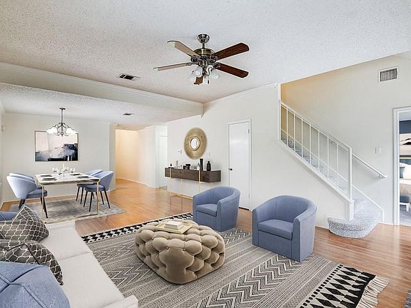 3rd image of 13335 Black Canyon Dr