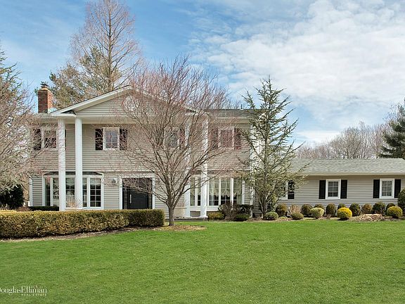 2nd image of 20 Lucille Ln