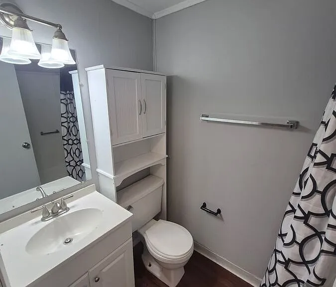 501 Amhurst Dr — Photo 5