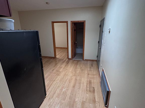 3rd image of 10812 Jamaica Ave #2F