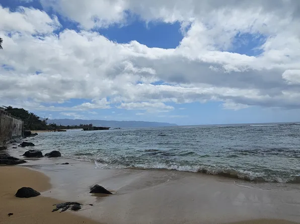 (undisclosed Address), Haleiwa, HI 96712