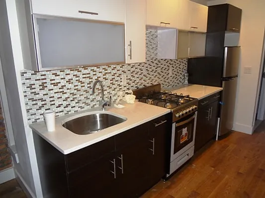 Rented by 5 Boro Realty Corp | media 58