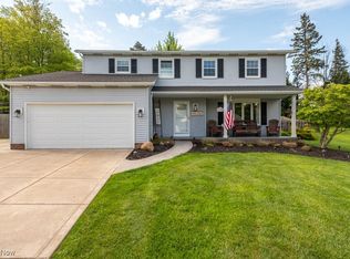 3703 Saint Petersburg Dr, Parma, OH 44134
