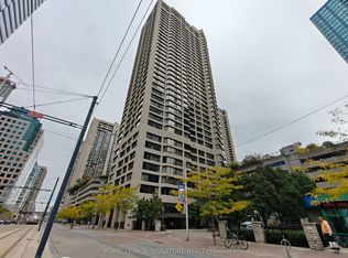 55 Harbour Sq #512, Toronto, ON