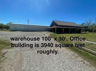 3212 E Walnut St, Tecumseh, OK 74873