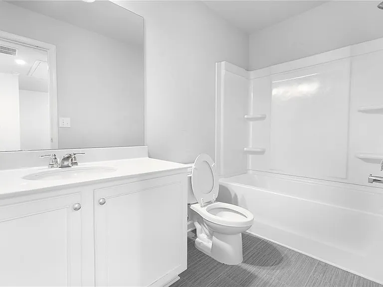 7095 Gladstone Cir — Photo 22