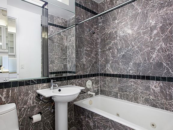 5th image of 250 E 54th St APT 7E