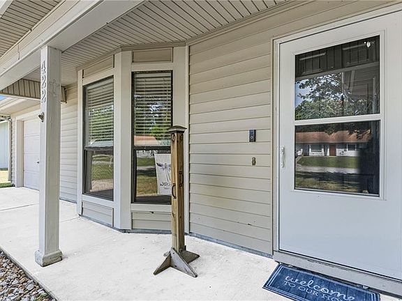 5th image of 422 Sunnyside Dr