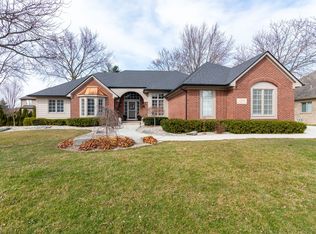 11215 Wilshire Dr, Shelby Township, MI
