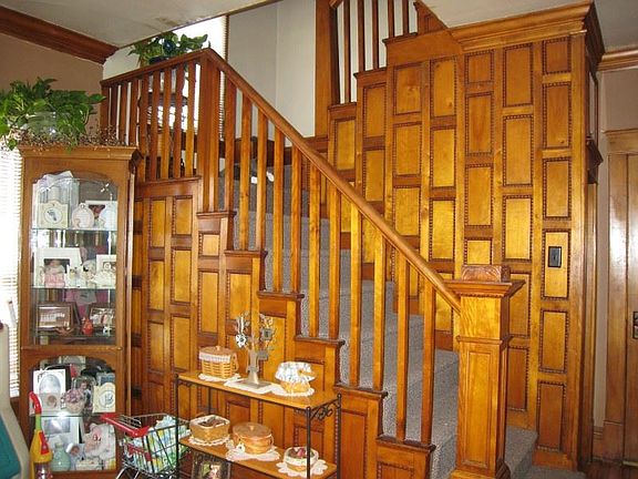 3rd image of 215 North St #58