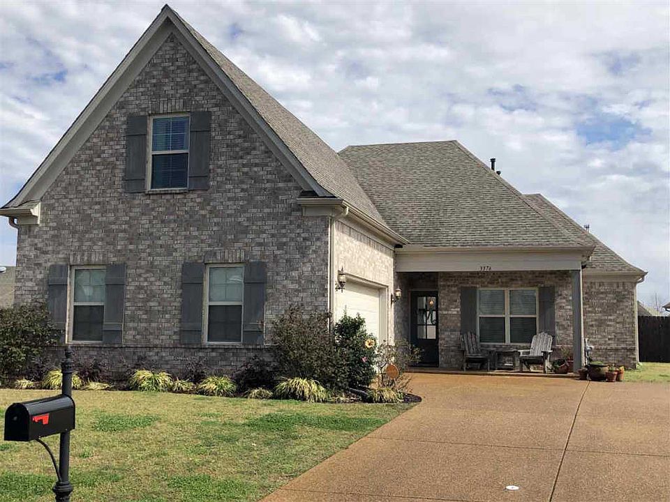 1st image of 3376 Champion Hills Dr