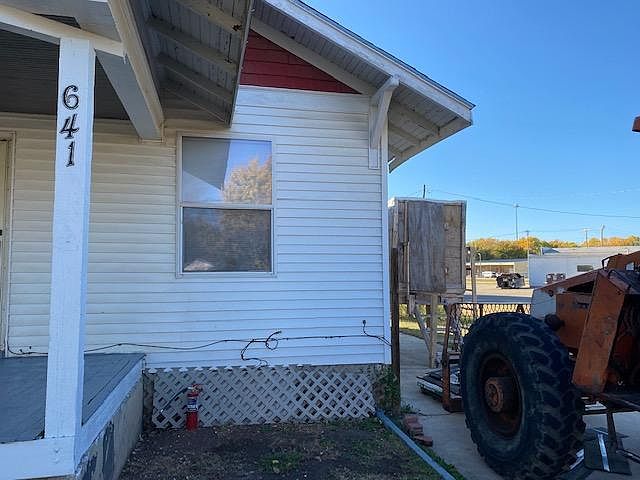 1st image of 641 N 12th St
