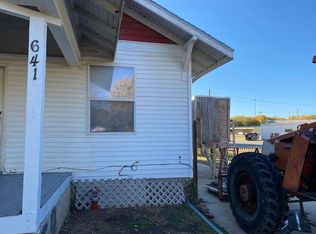 641 N 12th St, Salina, KS 67401