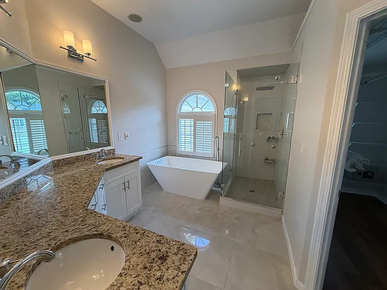 3746 Summer Rose Dr — Photo 7