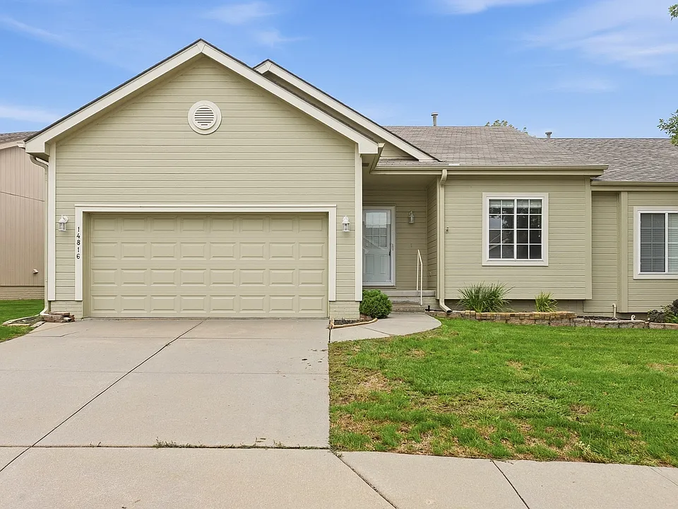 14816 Camden Ct