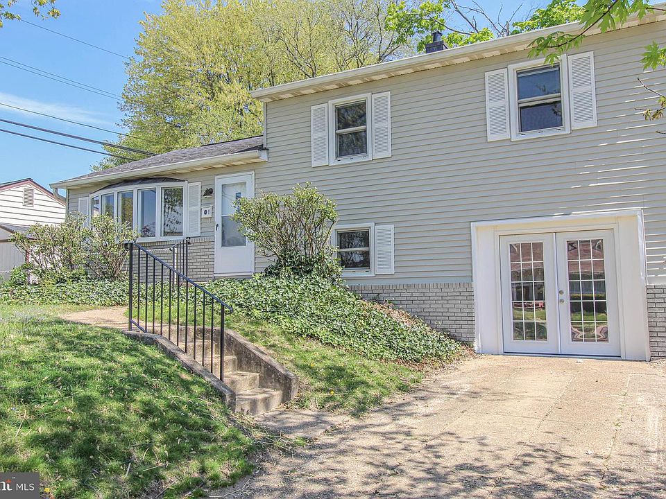 1st image of 403 Luther Rd