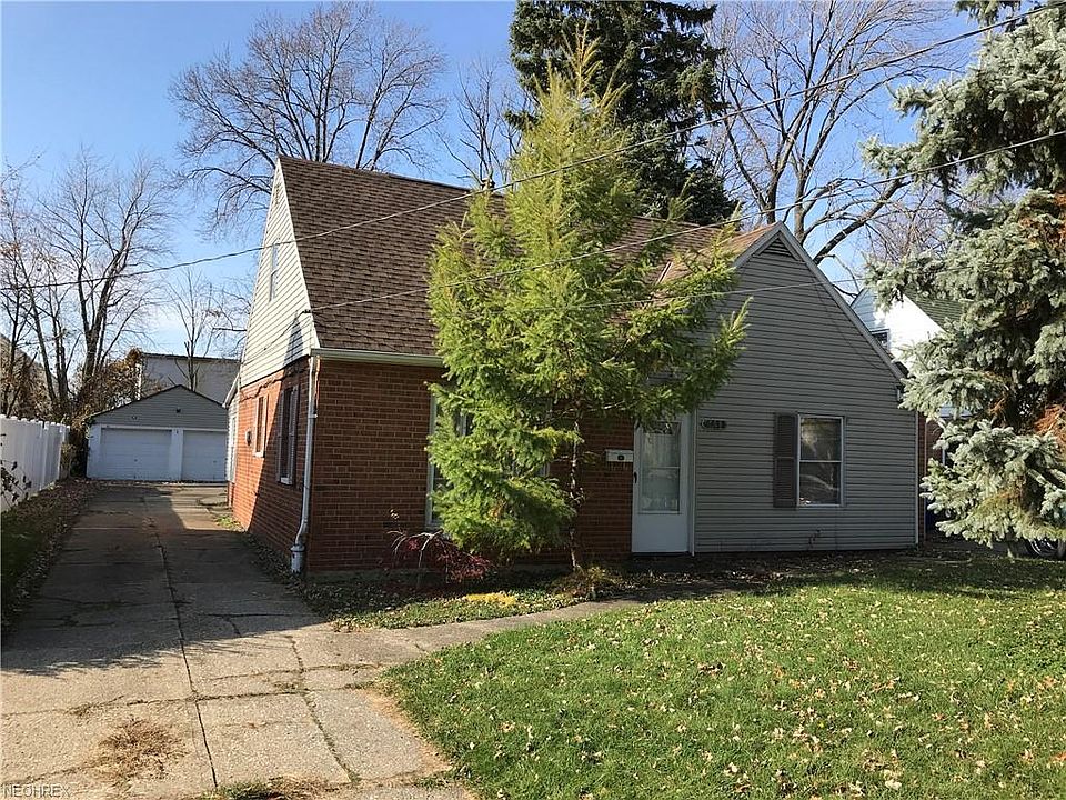 1st image of 4658 W 158th St