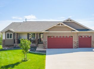 6212 Poppy Ct, Rapid City, SD 57702