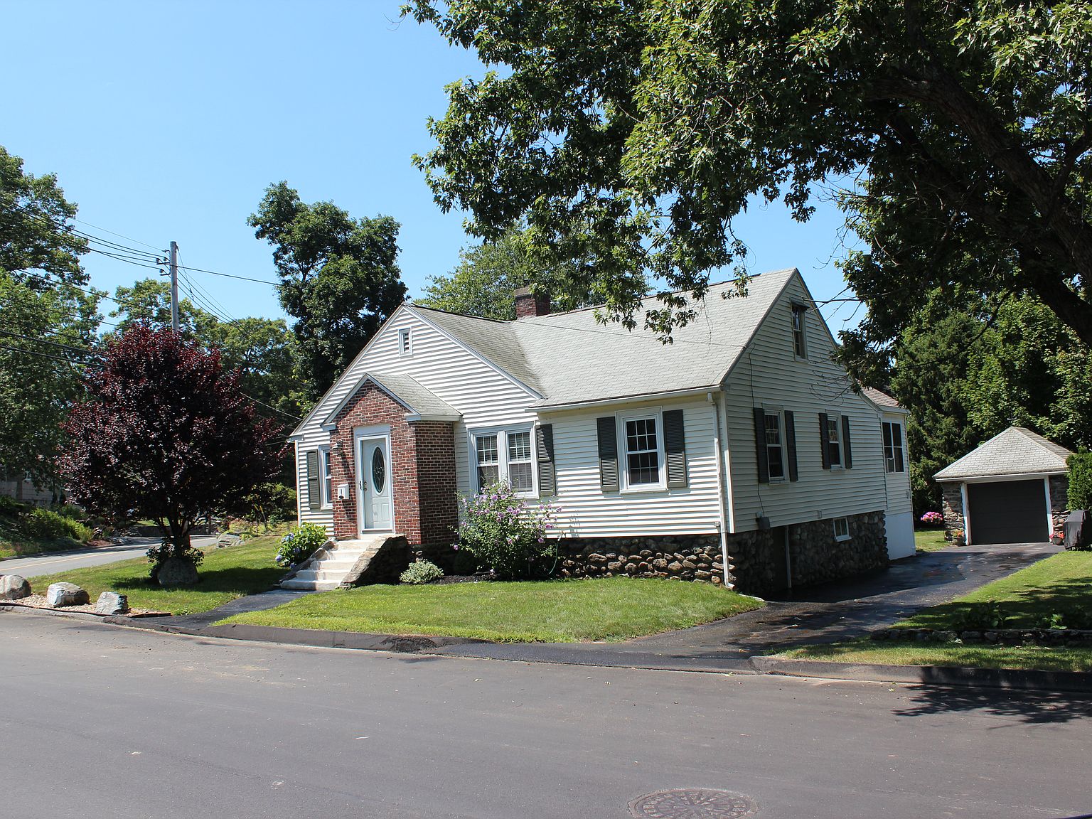 1 Pioneer Rd, Worcester, MA 01604 Zillow