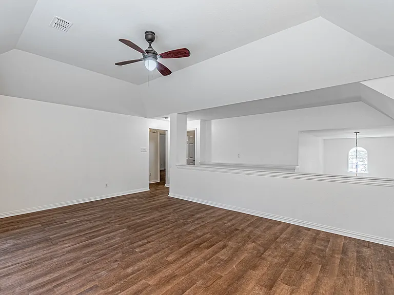 6801 Amesbury Ln — Photo 19