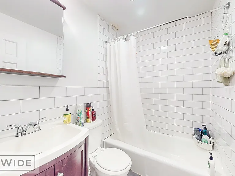 1867 2nd Ave #2D — Photo 4