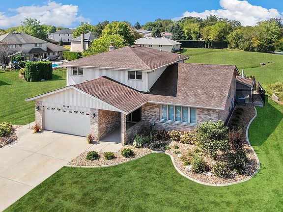 2nd image of 13528 McCabe Dr