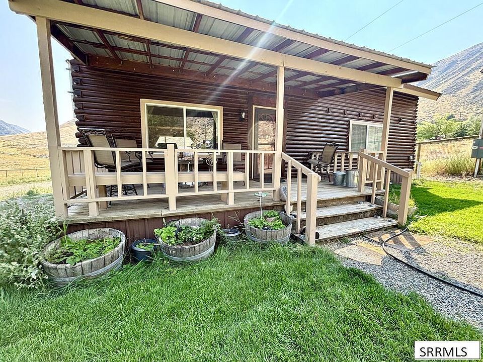 1st image of 113 Willowtree Dr
