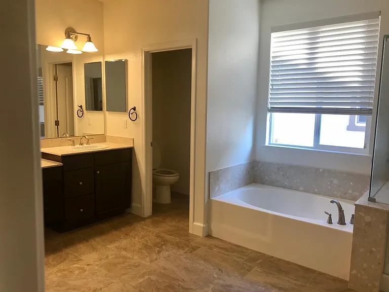 10638 Washington Park Dr — Photo 7