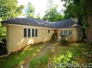 20 Sunny Ridge Dr, Asheville, NC 28804