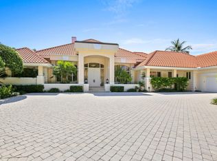 13241 Burgundy Dr S, Palm Beach Gardens, FL 33410