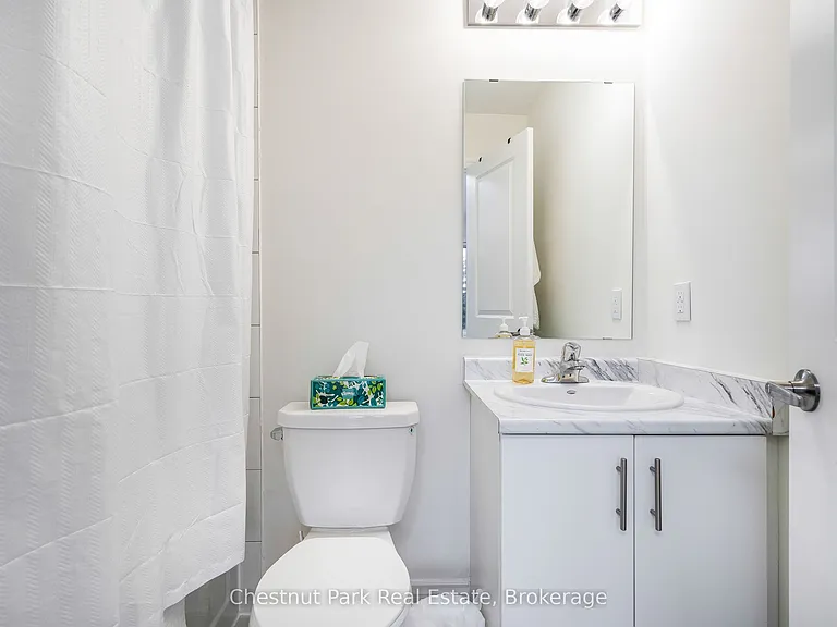35 Dawson Dr #3 — Photo 24