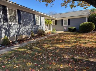 19 Hillcrest Ln, High Bridge, NJ 08829