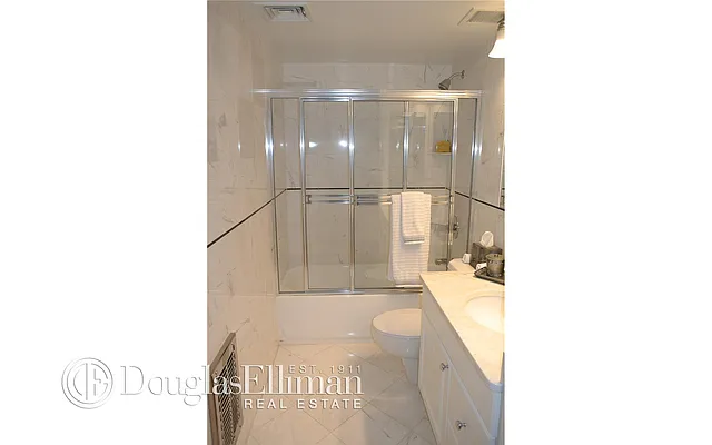 Sold by Douglas Elliman | media 22