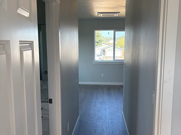 4009 L Ave #C — Photo 8