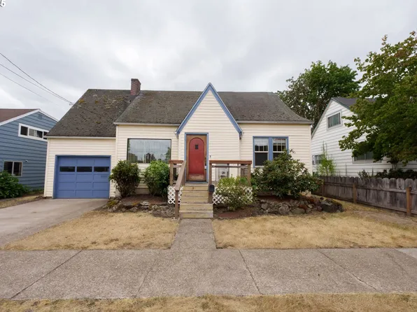 126 NW 10th St, McMinnville, OR 97128