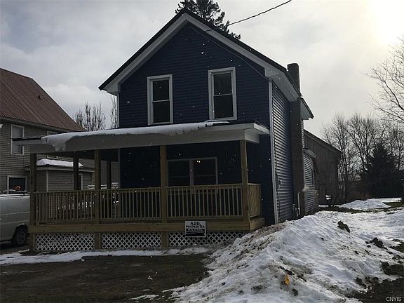 2nd image of 138 Ford St