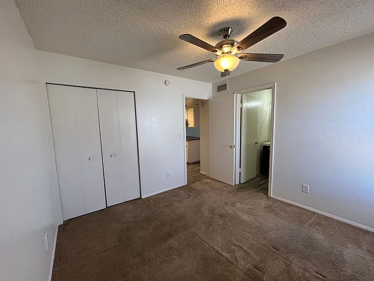 3034 E Cicero St #202 — Photo 14