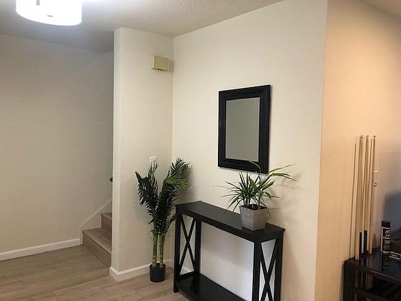 4th image of 720 Duncanville Ct
