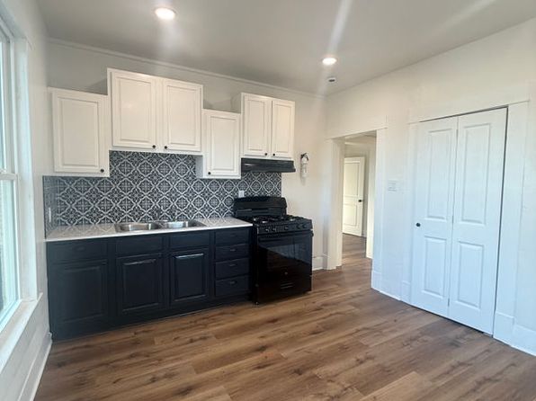 2220 Bosque Blvd APT C