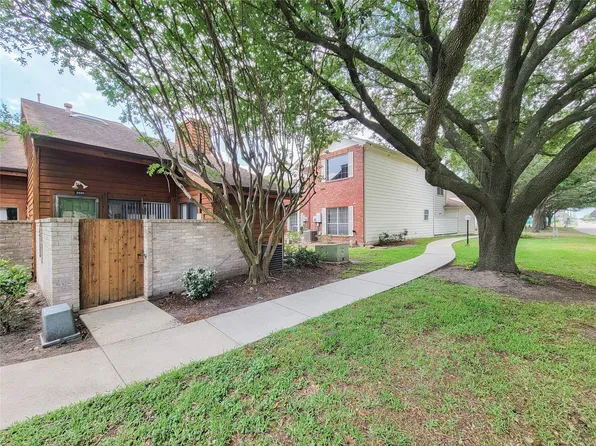 3020 Windchase Blvd, Houston, TX 77082