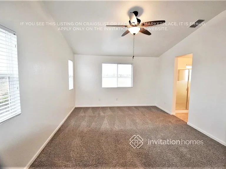 5542 Ravine Ct — Photo 10