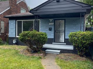 18646 Barlow St, Detroit, MI 48205