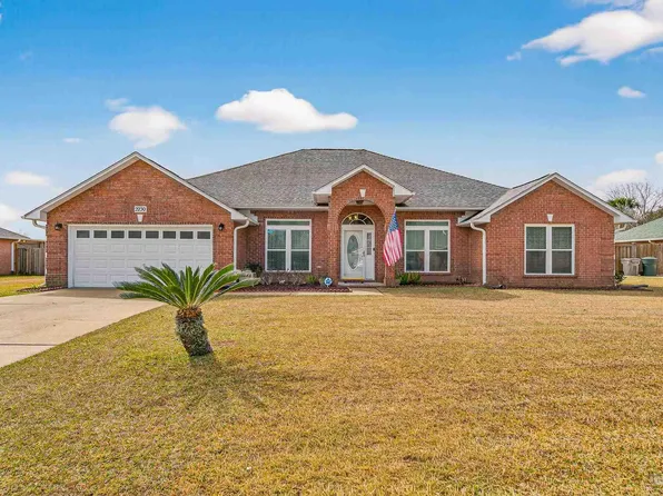 2230 Dovefield Dr, Pensacola, FL 32534