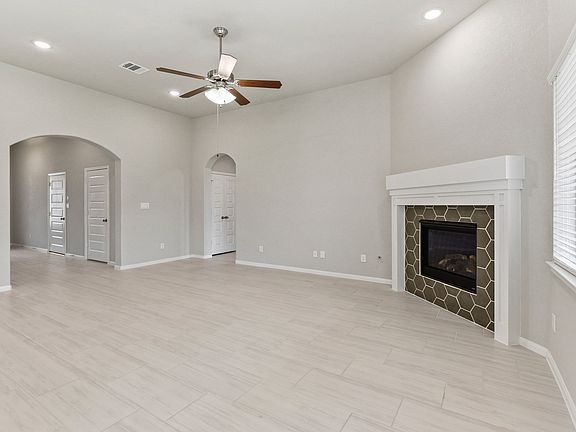 Open, airy great room