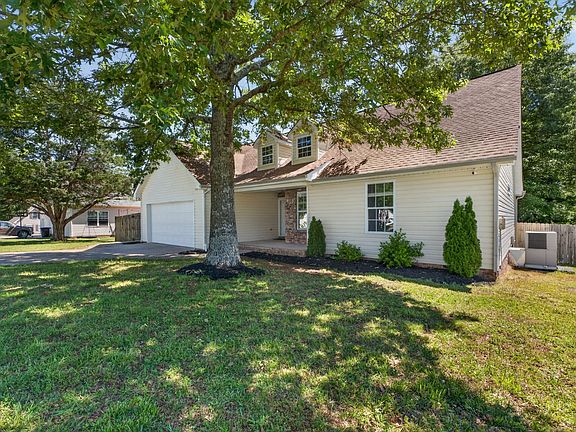 2nd image of 309 Sunnycrest Dr