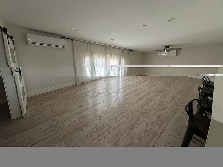 14332 Valeda Dr — Photo 4