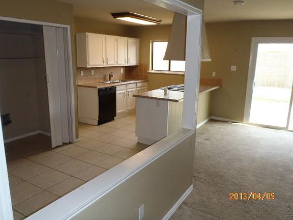 2nd image of 4829 Garvin Dr