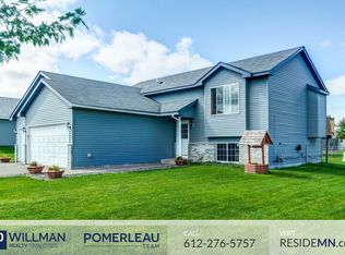 1307 Taft St S, Cambridge, MN 55008